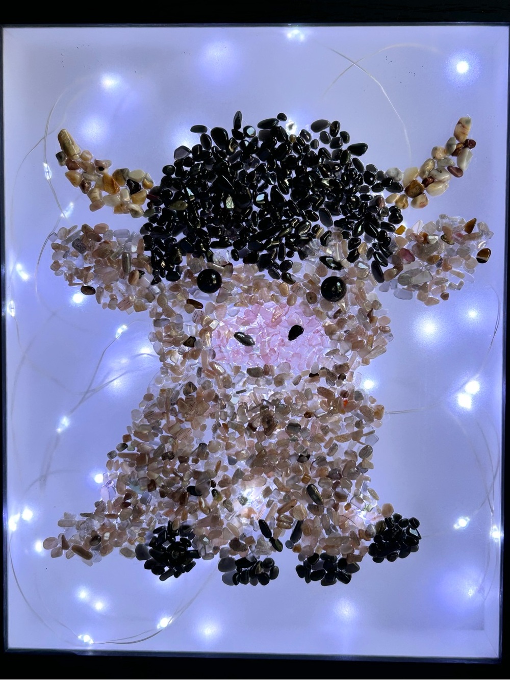 Highland Cow Crystal Chips Light Box